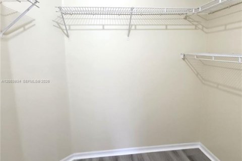 Condo in Coconut Creek, Florida, 2 bedrooms  № 2069365 - photo 19