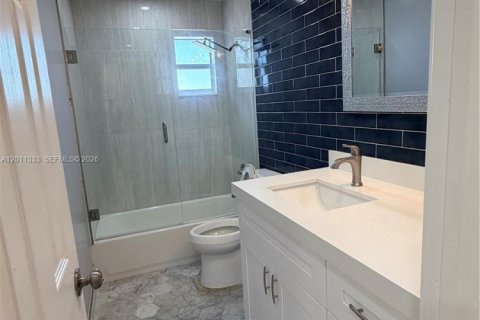 Villa ou maison à louer à Lauderhill, Floride: 3 chambres, 147.71 m2 № 2075158 - photo 14