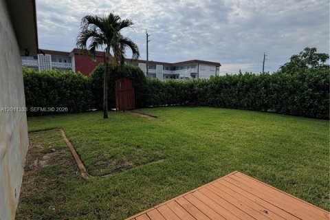 Villa ou maison à louer à Lauderhill, Floride: 3 chambres, 147.71 m2 № 2075158 - photo 19