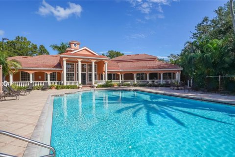 Condo in Sarasota, Florida, 1 bedroom  № 1852931 - photo 7