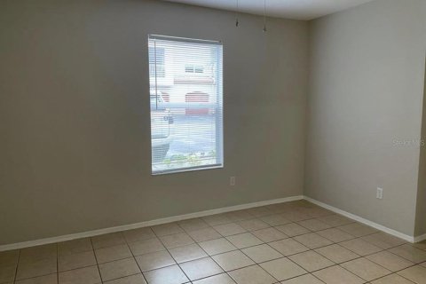 Condo in Altamonte Springs, Florida, 2 bedrooms  № 2220607 - photo 23