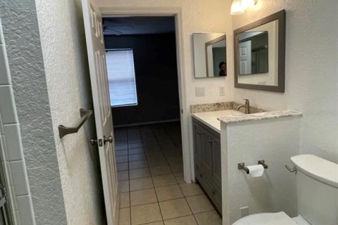 Condo in Altamonte Springs, Florida, 2 bedrooms  № 2220607 - photo 24