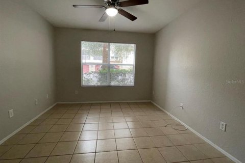 Condo in Altamonte Springs, Florida, 2 bedrooms  № 2220607 - photo 22