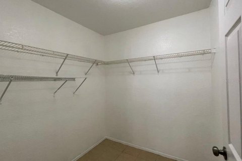 Condo in Altamonte Springs, Florida, 2 bedrooms  № 2220607 - photo 20