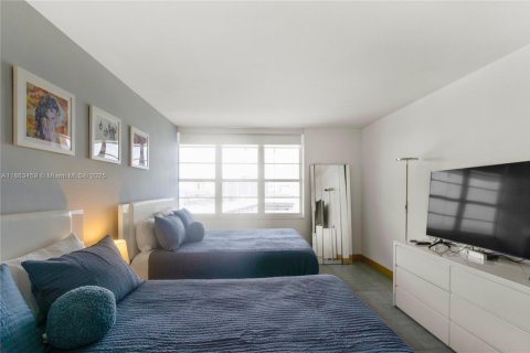 Copropriété à vendre à Miami Beach, Floride: 1 chambre № 1895895 - photo 18