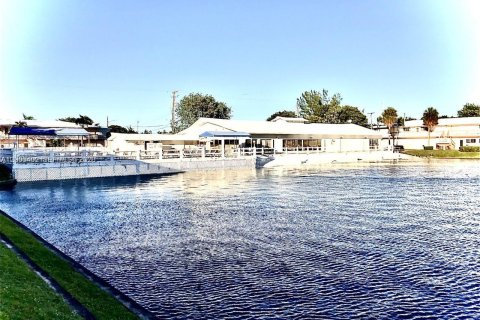 Copropriété à vendre à Hallandale Beach, Floride: 1 chambre, 58.06 m2 № 2066606 - photo 13