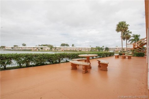 Copropriété à vendre à Hallandale Beach, Floride: 1 chambre, 58.06 m2 № 2066606 - photo 3