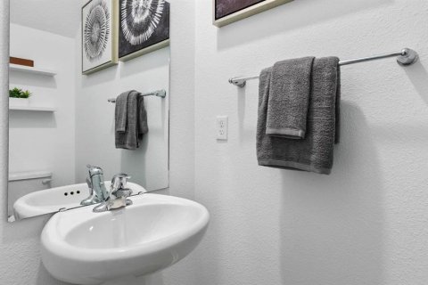 Townhouse in Saint Augustine, Florida 3 bedrooms, 121.52 sq.m. № 1894415 - photo 5