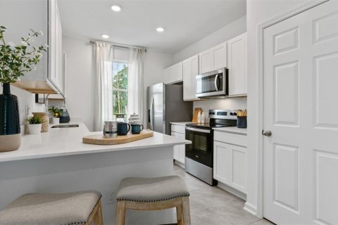Townhouse in Saint Augustine, Florida 3 bedrooms, 121.52 sq.m. № 1894415 - photo 12