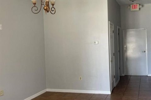 Commercial property in Kissimmee, Florida 193.61 sq.m. № 1368318 - photo 10