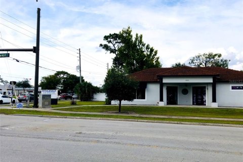 Commercial property in Kissimmee, Florida 193.61 sq.m. № 1368318 - photo 3