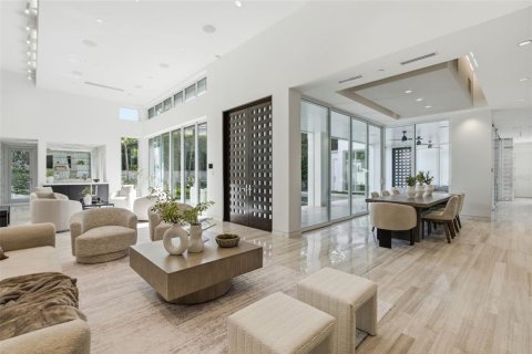 Купить виллу или дом в Винтер-Парк, Флорида 6 комнат, 411.65м2, № 2202144 - фото 17