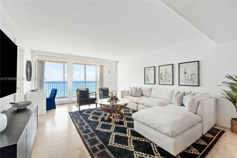 Copropriété à vendre à Juno Beach, Floride: 2 chambres, 120.31 m2 № 2411976 - photo 3