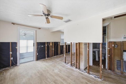 Купить виллу или дом в Брейдентон, Флорида 7 комнат, 84.54м2, № 2094367 - фото 11