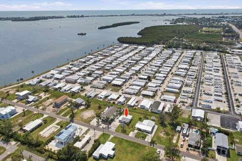 Купить виллу или дом в Брейдентон, Флорида 7 комнат, 84.54м2, № 2094367 - фото 24