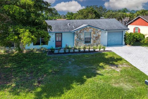 House in Bradenton, Florida 2 bedrooms, 113.34 sq.m. № 1839900 - photo 6