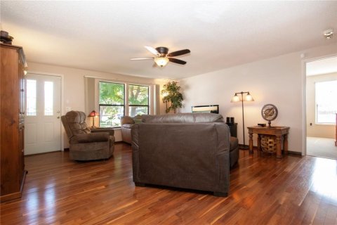 House in Bradenton, Florida 2 bedrooms, 113.34 sq.m. № 1839900 - photo 10