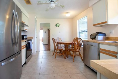 House in Bradenton, Florida 2 bedrooms, 113.34 sq.m. № 1839900 - photo 29