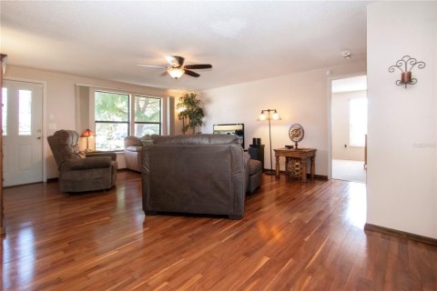 House in Bradenton, Florida 2 bedrooms, 113.34 sq.m. № 1839900 - photo 19