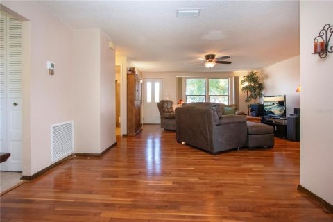 House in Bradenton, Florida 2 bedrooms, 113.34 sq.m. № 1839900 - photo 20