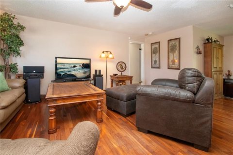 House in Bradenton, Florida 2 bedrooms, 113.34 sq.m. № 1839900 - photo 17