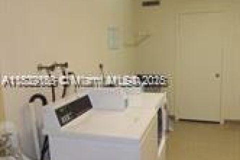 Купить кондоминиум в Авентура, Флорида 1 спальня, 71.16м2, № 1978096 - фото 22