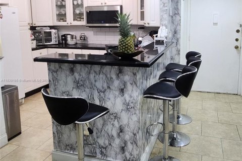Купить кондоминиум в Авентура, Флорида 1 спальня, 71.16м2, № 1978096 - фото 9