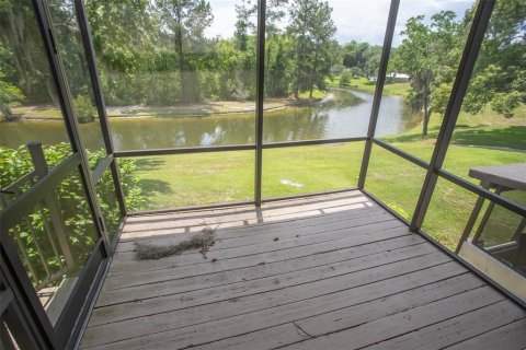 Condo in Melrose, Florida, 2 bedrooms  № 1788318 - photo 9