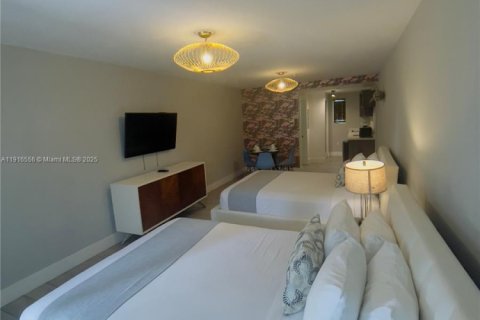 Снять в аренду виллу или дом в Майами-Бич, Флорида 1841.69м2, № 1970940 - фото 4