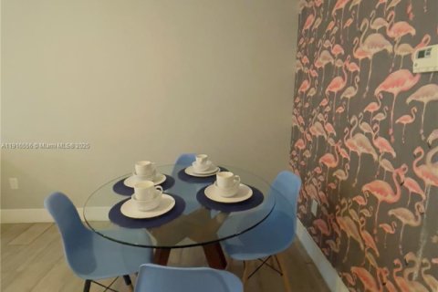 Снять в аренду виллу или дом в Майами-Бич, Флорида 1841.69м2, № 1970940 - фото 5