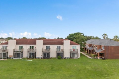 Touwnhouse à vendre à Kissimmee, Floride: 2 chambres, 113.06 m2 № 1773470 - photo 23