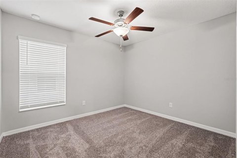 House in Sun City Center, Florida 3 bedrooms, 133.04 sq.m. № 2388534 - photo 12