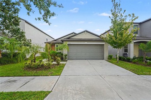 House in Sun City Center, Florida 3 bedrooms, 133.04 sq.m. № 2388534