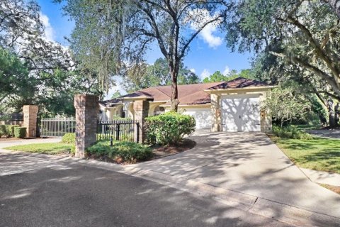 Villa ou maison à vendre à New Port Richey, Floride: 4 chambres, 311.78 m2 № 2419615 - photo 5