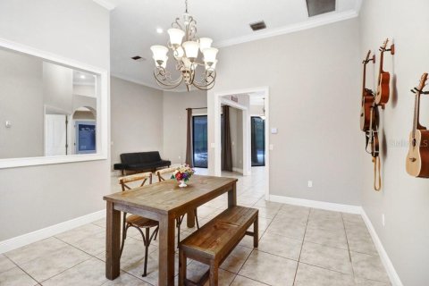 Villa ou maison à vendre à New Port Richey, Floride: 4 chambres, 311.78 m2 № 2419615 - photo 14