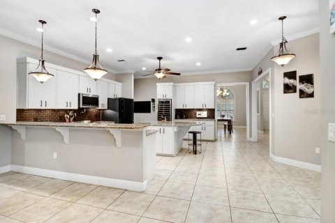Villa ou maison à vendre à New Port Richey, Floride: 4 chambres, 311.78 m2 № 2419615 - photo 28