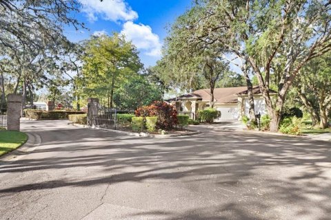 Villa ou maison à vendre à New Port Richey, Floride: 4 chambres, 311.78 m2 № 2419615 - photo 6