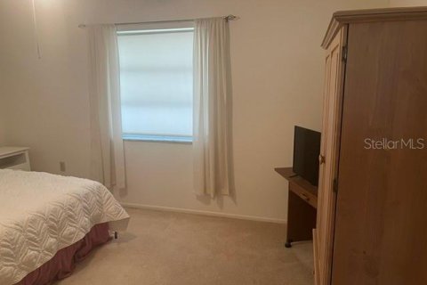 House in Sun City Center, Florida 2 bedrooms, 123.28 sq.m. № 2391441 - photo 12