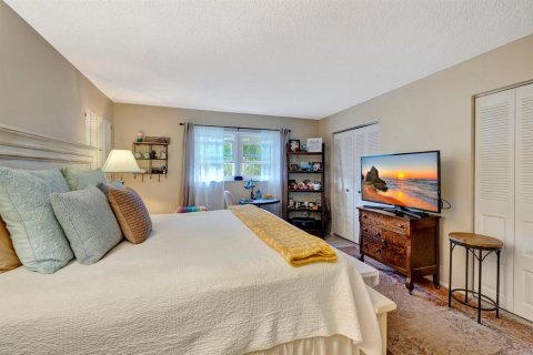 Condo in Stuart, Florida, 2 bedrooms  № 2086981 - photo 20