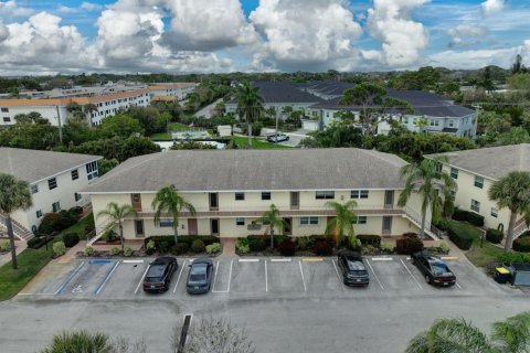 Condo in Stuart, Florida, 2 bedrooms  № 2086981 - photo 26