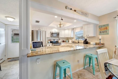 Condo in Stuart, Florida, 2 bedrooms  № 2086981 - photo 7