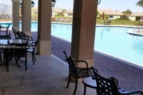 Condo in Homestead, Florida, 3 bedrooms  № 1823567 - photo 22