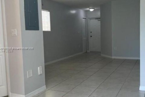 Condo in Homestead, Florida, 3 bedrooms  № 1823567 - photo 10