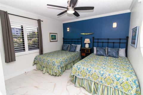 Condo in New Smyrna Beach, Florida, 2 bedrooms  № 1766126 - photo 19