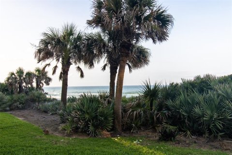 Condo in New Smyrna Beach, Florida, 2 bedrooms  № 1766126 - photo 23