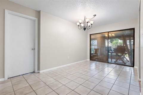 Casa en venta en Tampa, Florida, 4 dormitorios, 157.38 m2 № 2157623 - foto 6