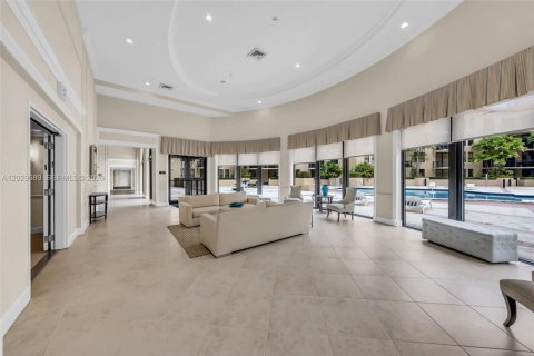 Купить кондоминиум в Корал-Гейблс, Флорида 2 комнаты, 73.39м2, № 2086047 - фото 19