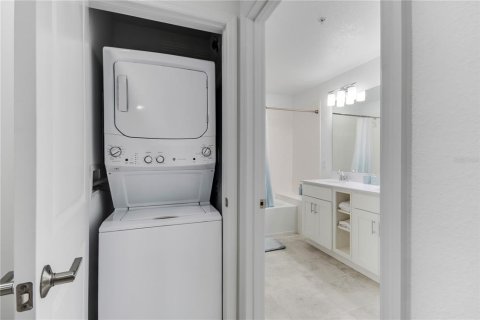 Condominio en alquiler en Kissimmee, Florida, 2 dormitorios, 104.61 m2 № 1850220 - foto 5