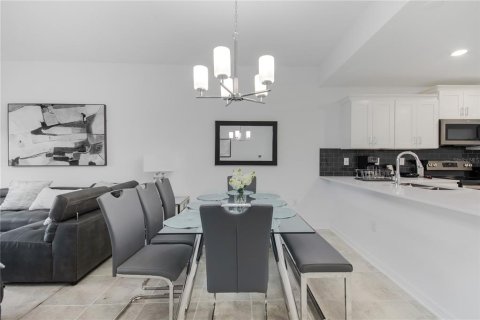Copropriété à louer à Kissimmee, Floride: 2 chambres, 104.61 m2 № 1850220 - photo 15
