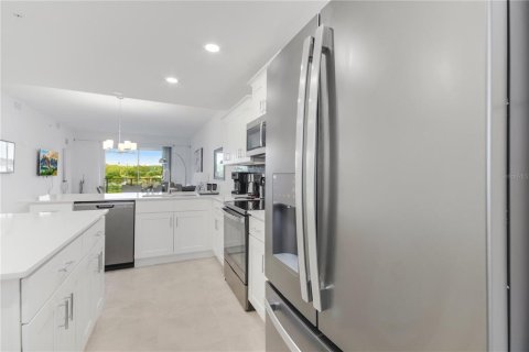Condominio en alquiler en Kissimmee, Florida, 2 dormitorios, 104.61 m2 № 1850220 - foto 24